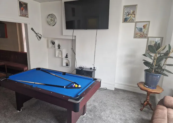 Lynalan Hotel