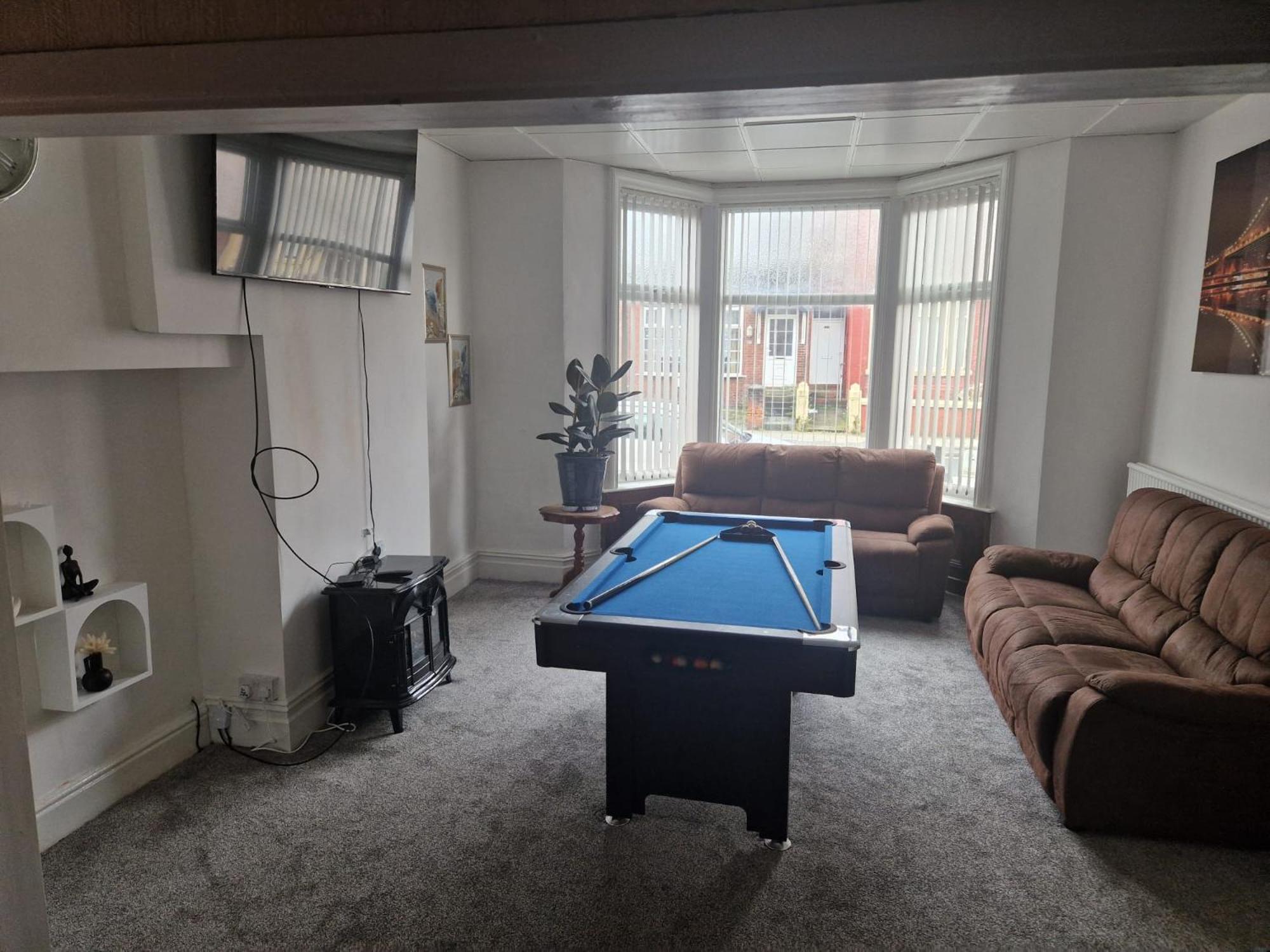 Lynalan Hotel